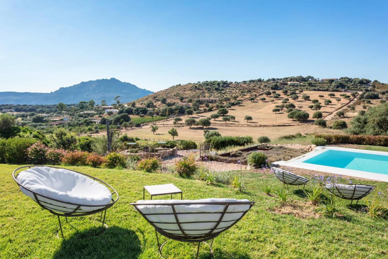 Bed and Breakfast Albero Capovolto Golfo Aranci Exterior foto