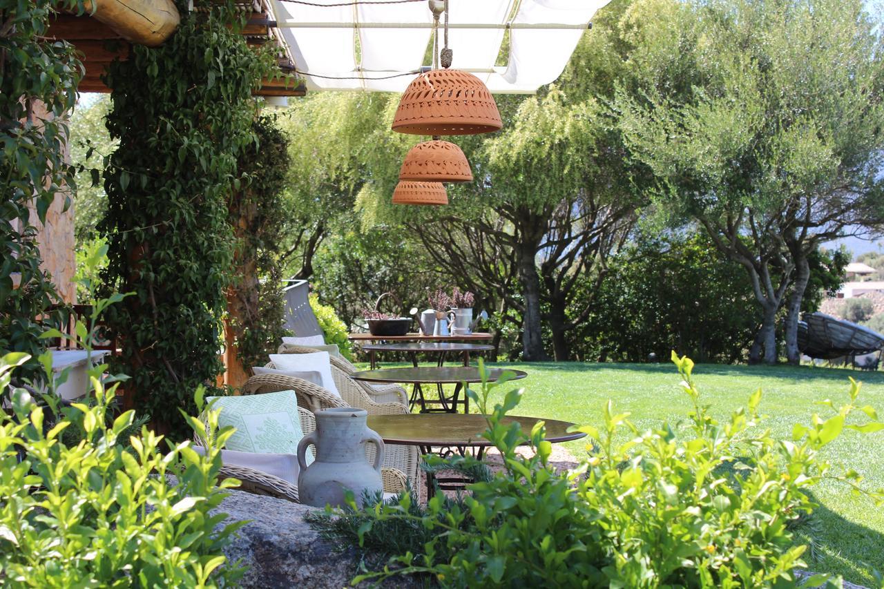 Bed and Breakfast Albero Capovolto Golfo Aranci Exterior foto